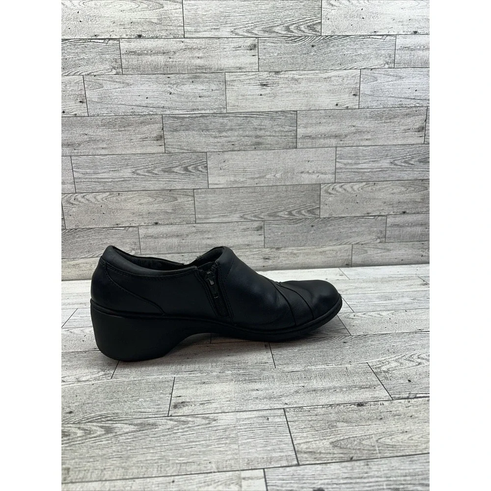 Clarks Collection Ultimate Comfort‎ Black Leather Wedge Heel W/Zipper Sz 9.5M